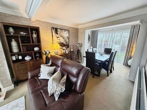 Photo 13- click for photo gallery